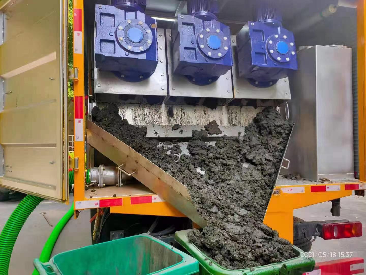 共青城化粪池清掏城市维护站-泥浆净化干湿分离处理